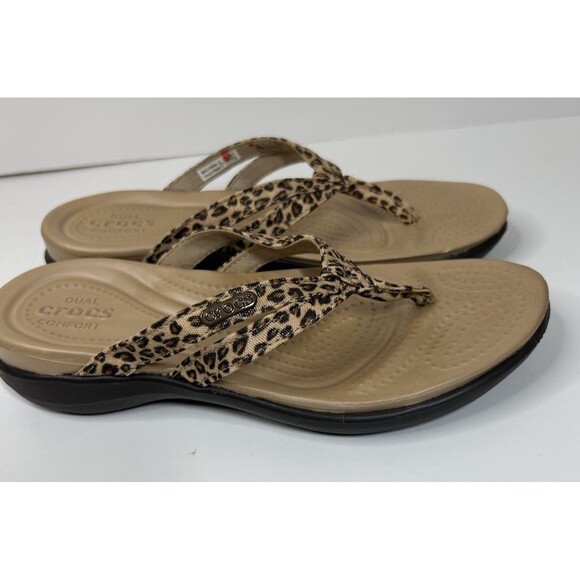 Crocs Sandals Women 5 Flip Flop Leopard Print Strappy Slip On Thong Canvas - Picture 5 of 8